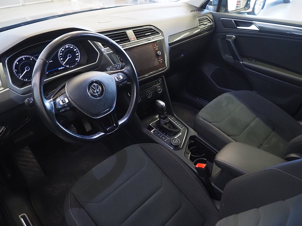 Volkswagen Tiguan TDI 190hk GT 4M R-Line | D-värm | Drag | Cockpit | 2018