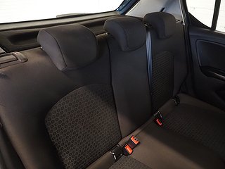 Halvkombi Opel Corsa 12 av 20