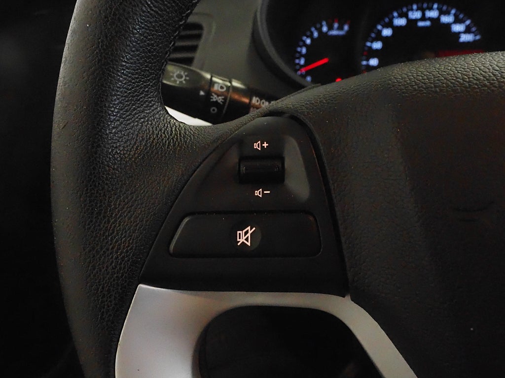 Kia Picanto 1.2 CVVT ECO Komfort GLS 5-d Rattvärme 2012