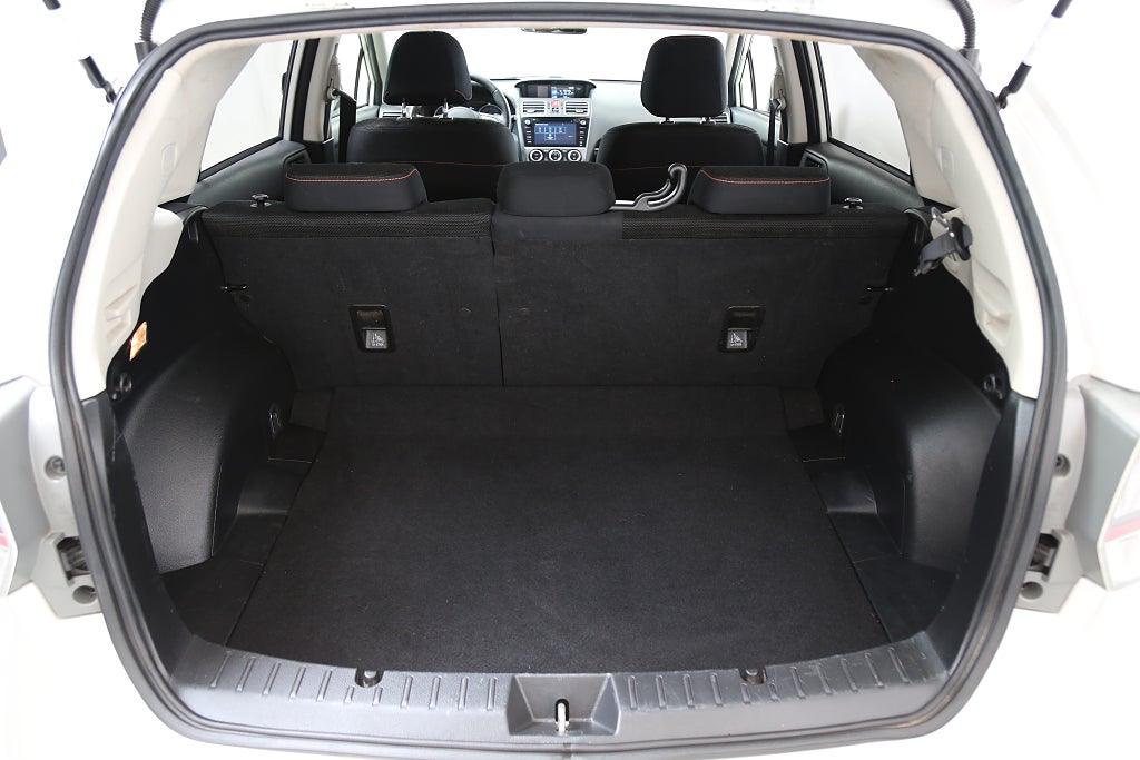 Subaru XV 2,0i 150hk Sport AWD Aut Kamera Bluetooth