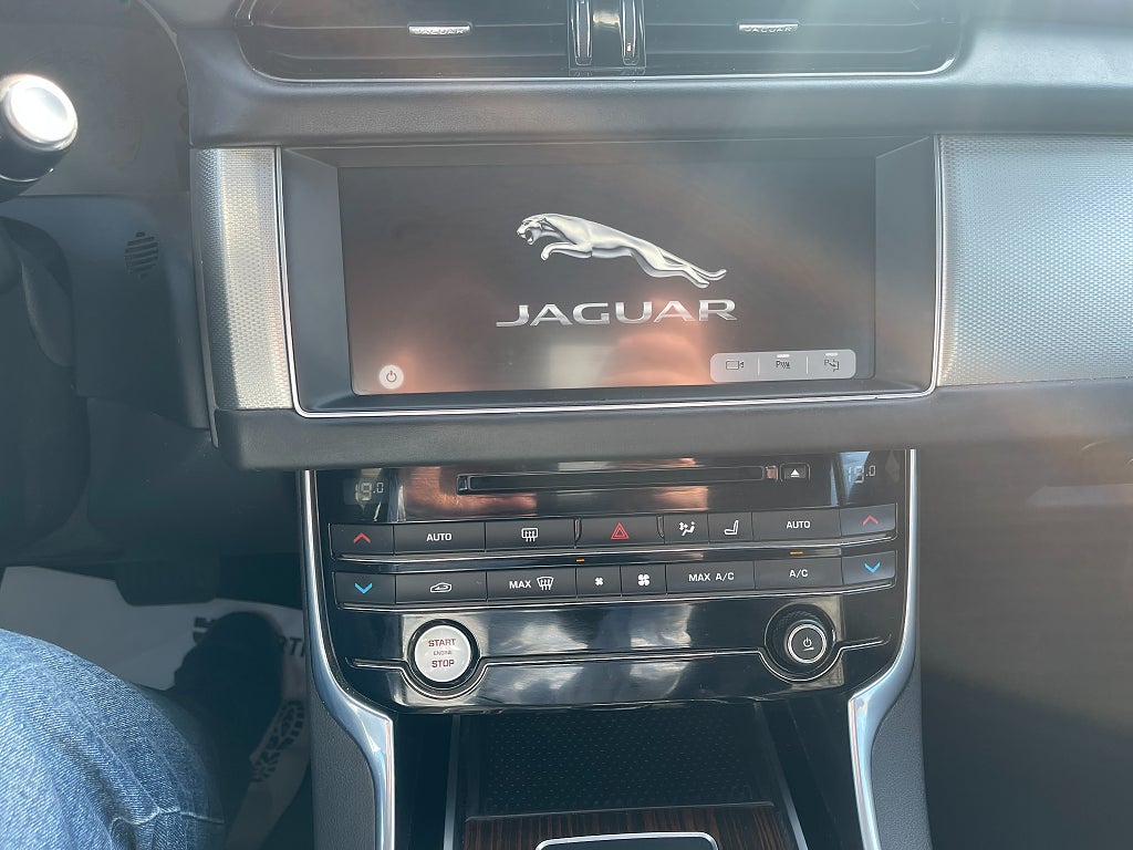 Jaguar XF 25d Sportbrake AWD 240 hk