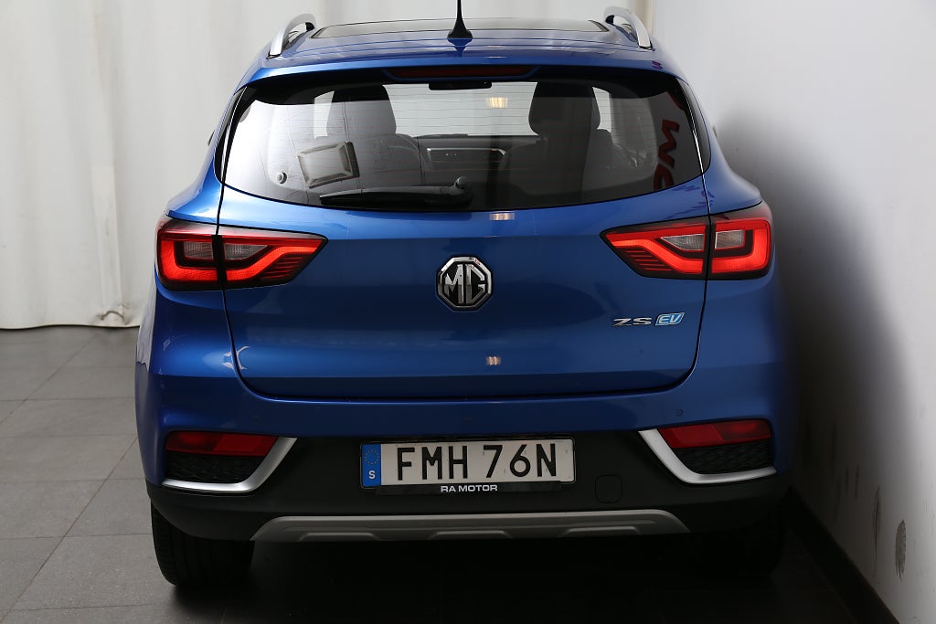 MG ZS EV 143hk Luxury Navi Panorama Skinn CarPlay Motorv 2021