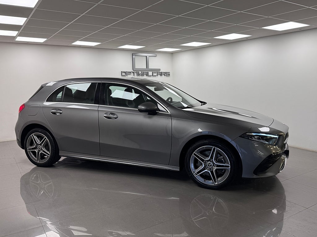 Mercedes-Benz A 2023 - miniatyr 10