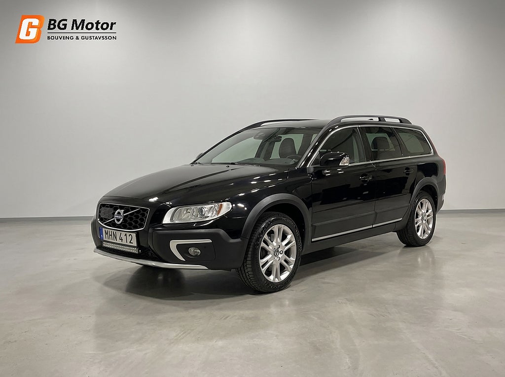 Volvo XC70 D4 AWD 181HK Classic Summum Aut Drag/Värmare/Taklucka