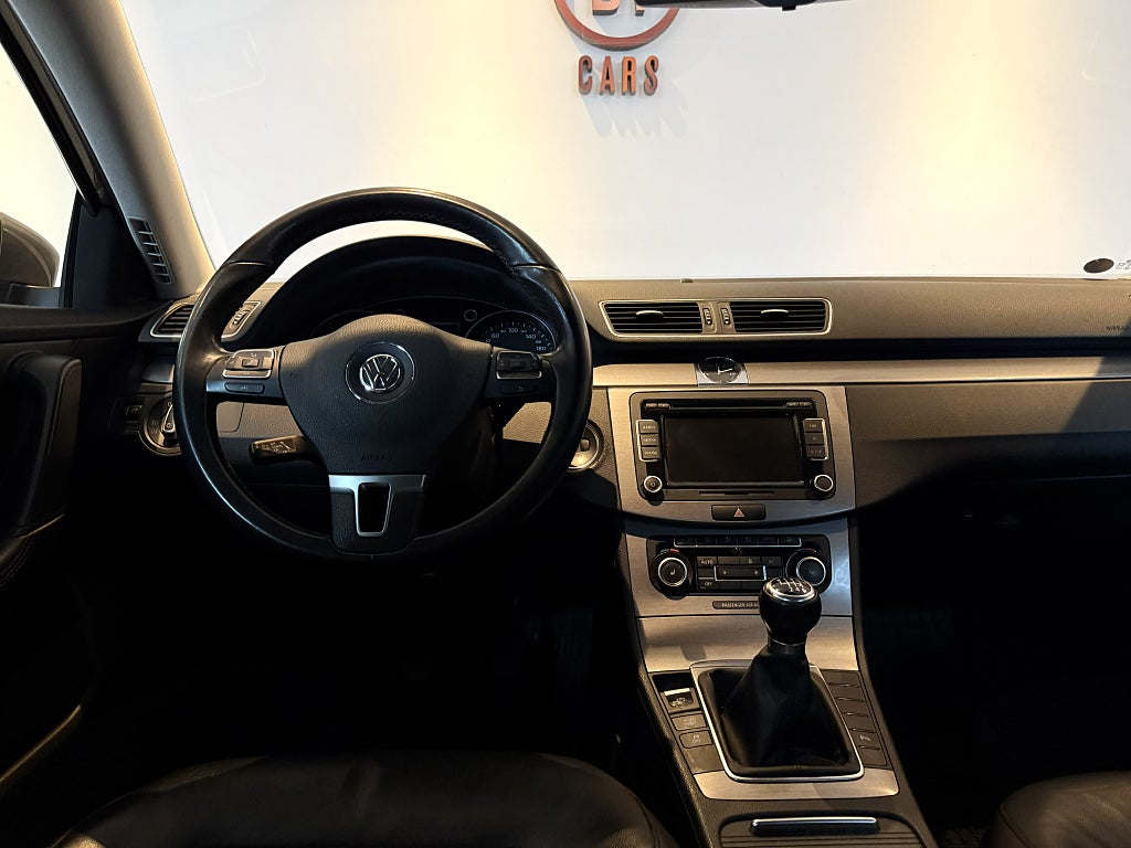 Volkswagen Passat Variant 1.4 TGI EcoFuel Masters VÄRMARE NYBES 2-ÄGARE