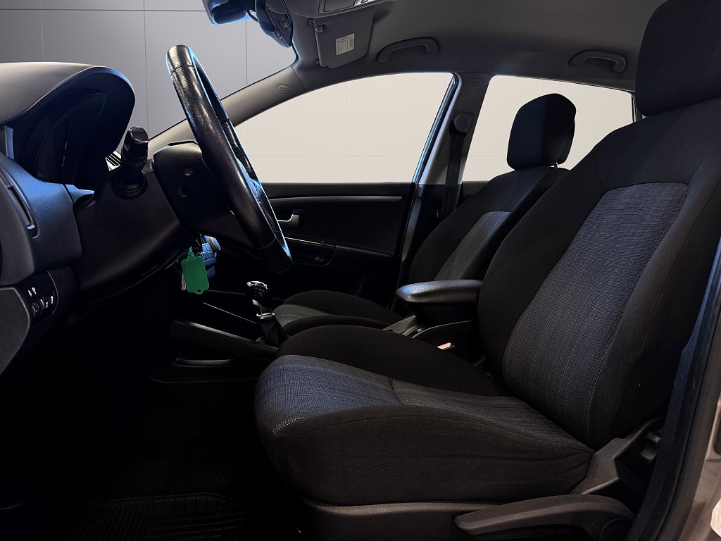 Kia Ceed cee'd 1.6 CRDi ECO  Värmare/Dragkrok 1 Ägare - miniatyr 12