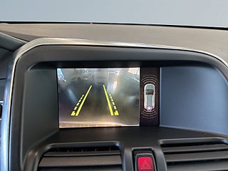 Volvo XC60 D4 AWD Geartronic Classic Summum S&V/Pano/Kamera/Dvärm – bild 15