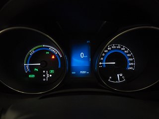 Halvkombi Toyota Auris 24 av 29