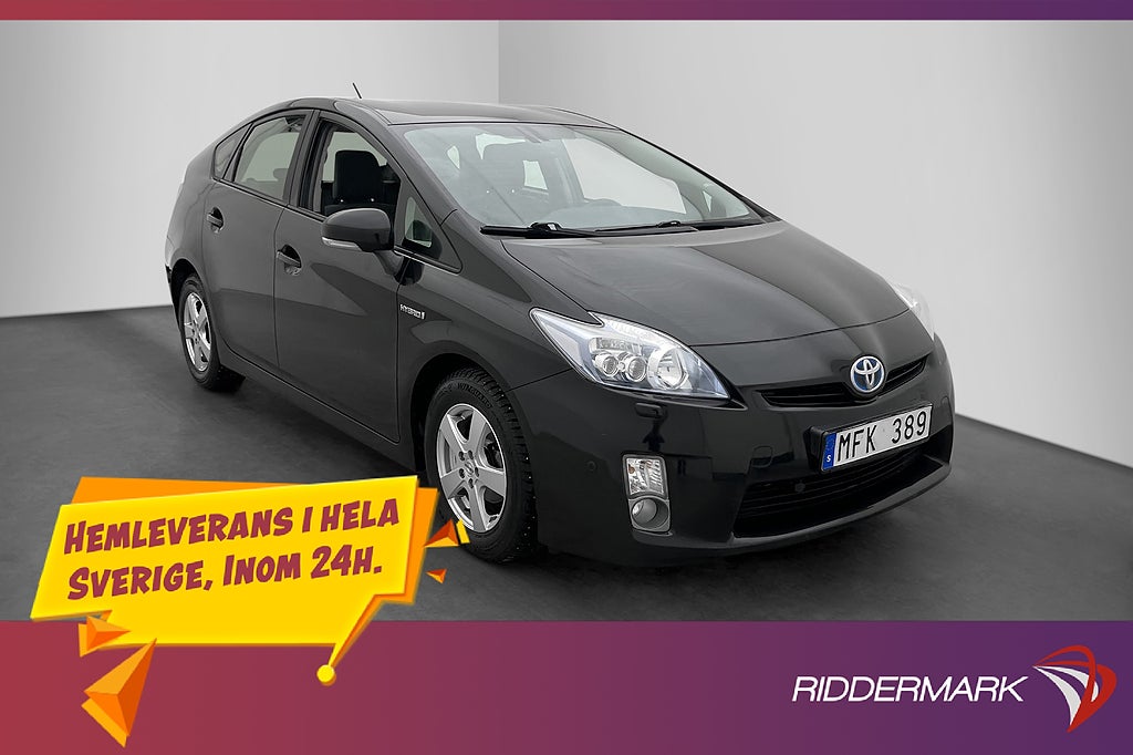 Toyota Prius Hybrid HUD Värmare Kamera Navi Keyless Sensorer