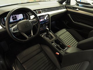 Kombi Volkswagen Passat 16 av 27