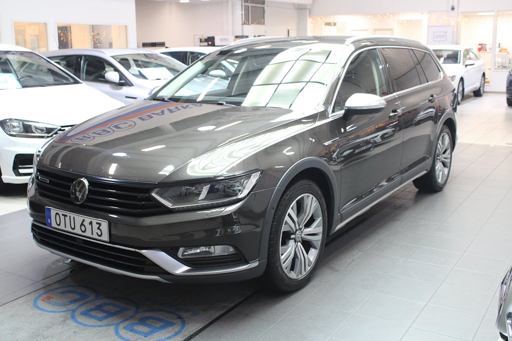 Volkswagen Passat Alltrack 2.0 TDI  4Motion Alltrack 360/Head up /Cockpit/Web/Drag