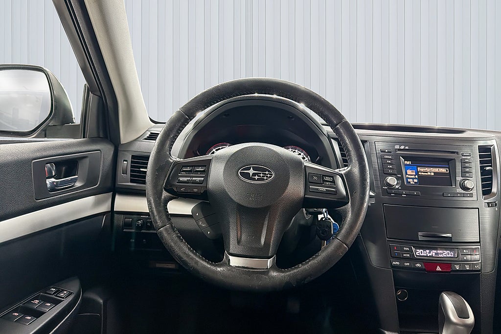 Subaru Outback 2014