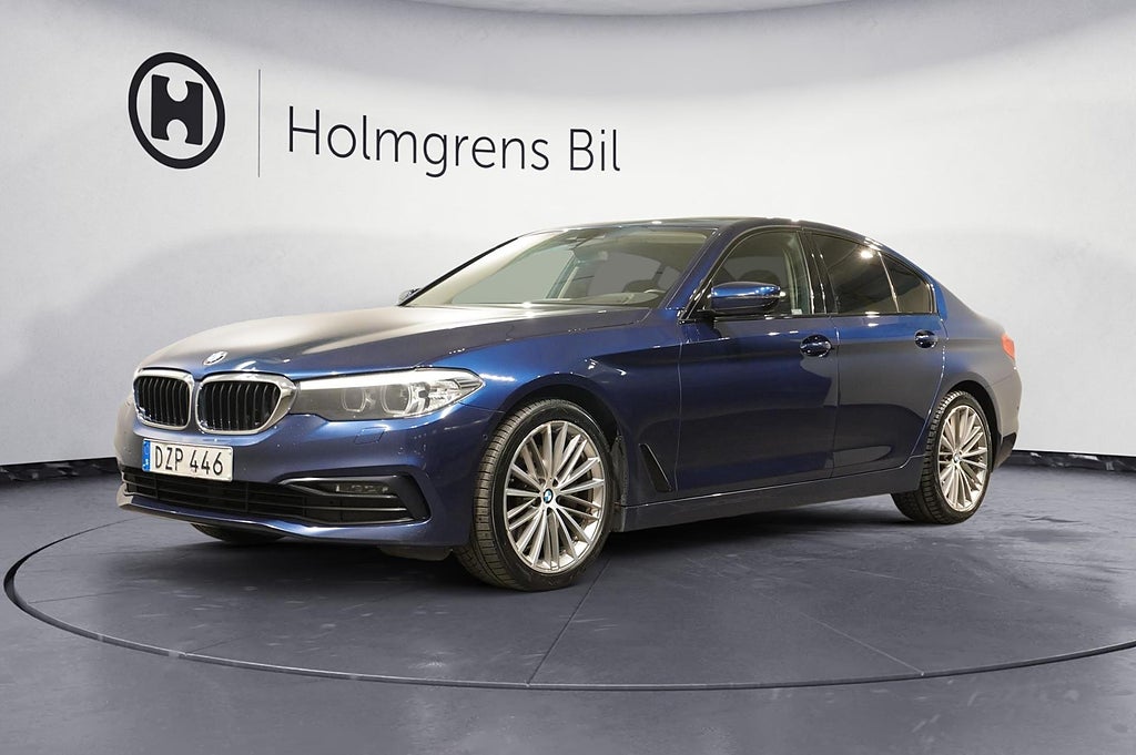 BMW 530i Sedan Sport Line Aut Drag HiFi HUD Navi Prof.