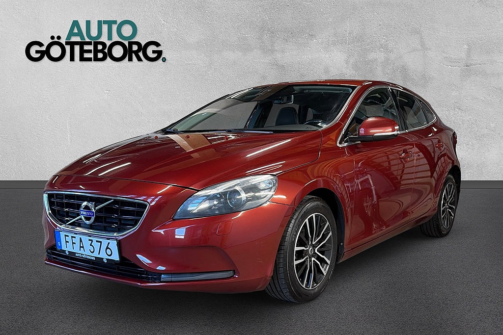 Volvo V40 D2 Momentum Fullservad Välvårdad VOC Värmare