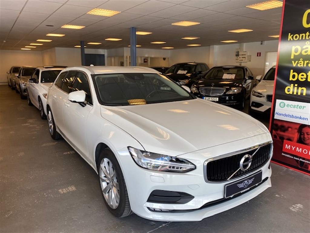Volvo T6 AWD , 320hk Momentum 2017, kuva 2/35
