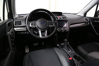 SUV Subaru Forester 16 av 30