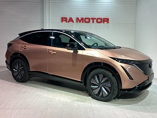 SUV Nissan Ariya 4 av 23
