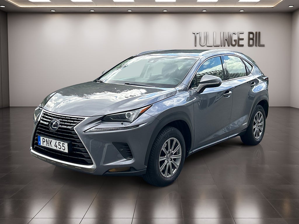 Lexus NX 300h AWD 2.5 AWD Business Line Backkamera Navi Dragkrok