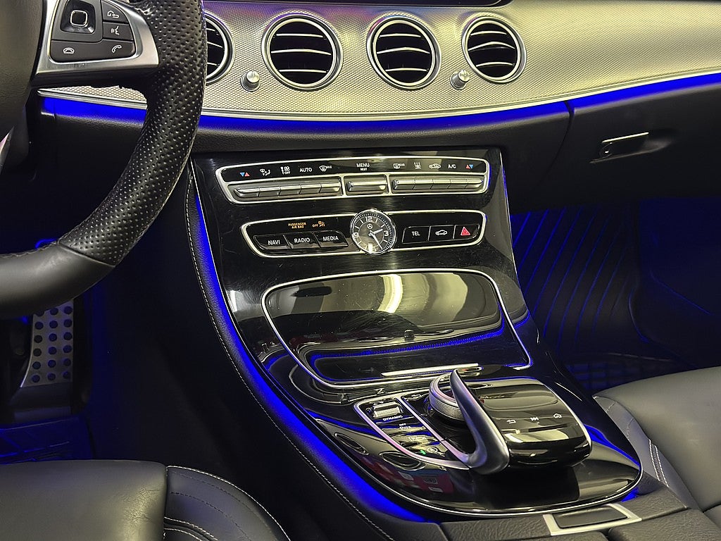 Mercedes-Benz E 250 T 9G-Tronic AMG Line/Wide/Pano/Burmest/Drag/Värmare