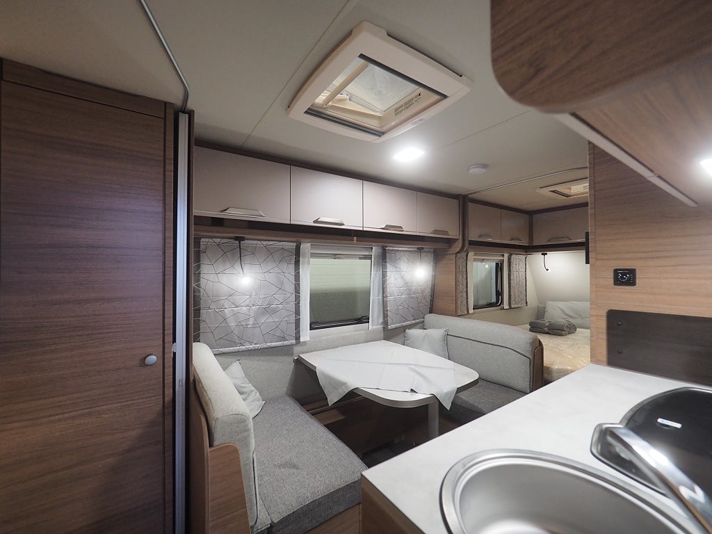 Knaus Sport 540 FDK Design-Paket I Golvvärme