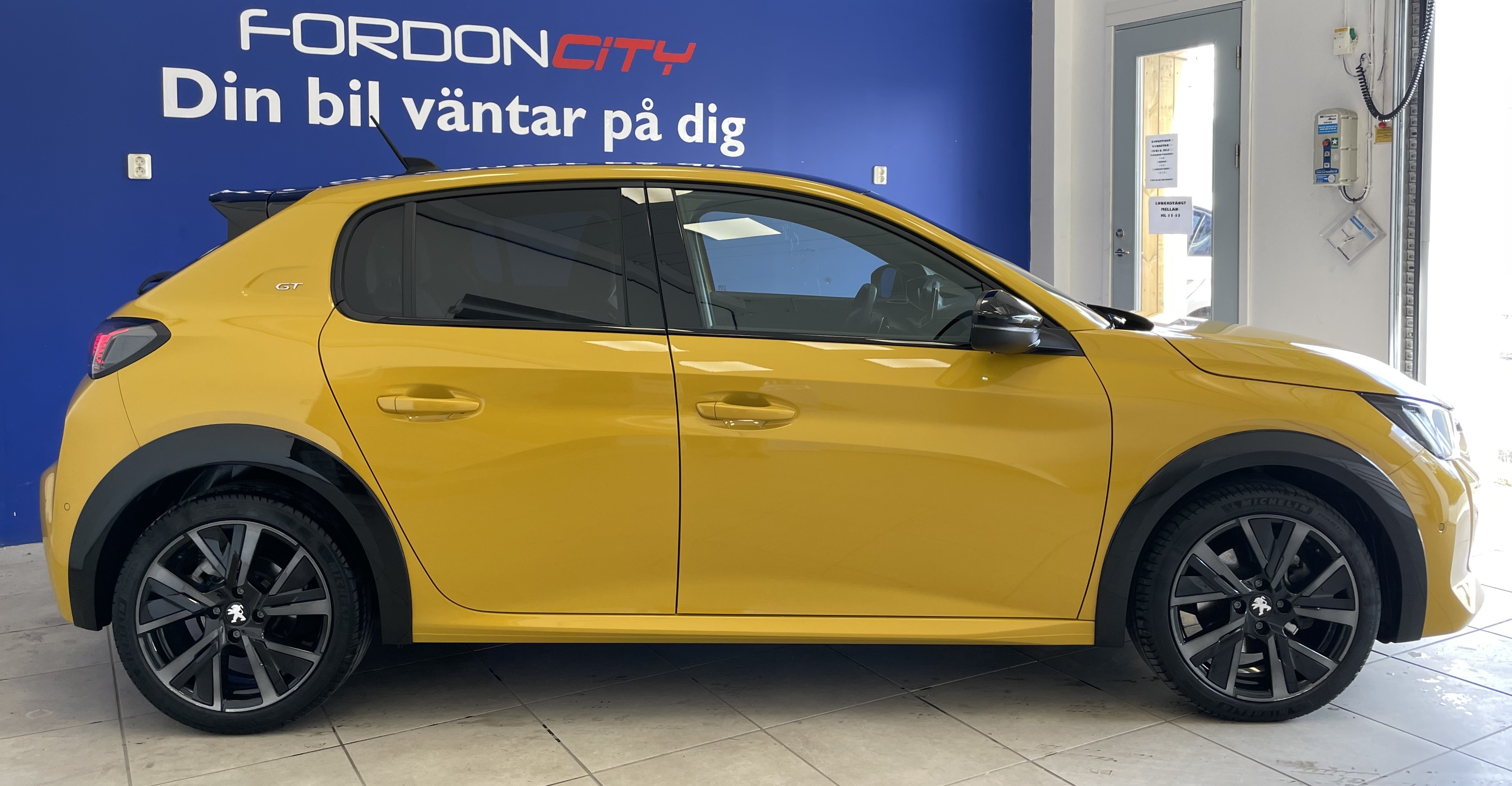 Peugeot 208 2021, bild 2/50