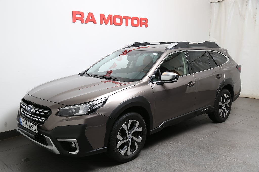 Subaru Outback 2,5i XFuel Touring AWD Skinn I Taklucka I H/K I Drag 2022