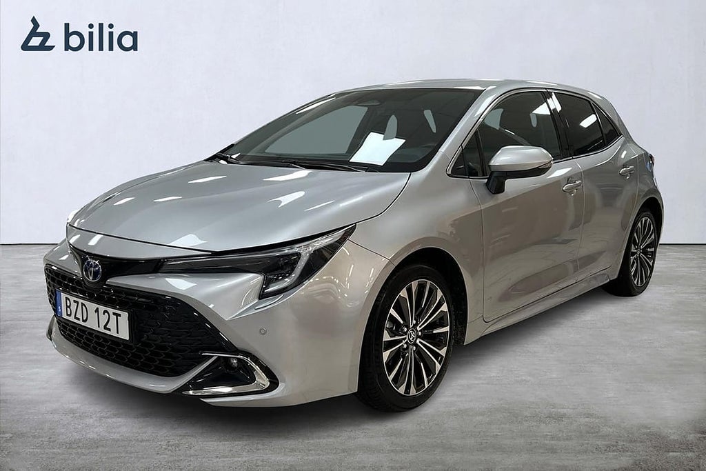 Toyota Corolla 1,8 Hybrid 5-D Style