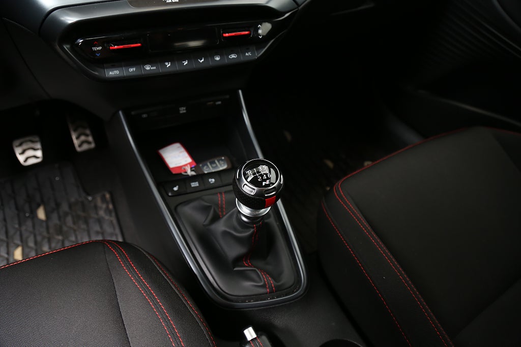 Hyundai i20 1,0 T-GDI iMT 48V MHEV N-Line 120hk Keyless Kamera