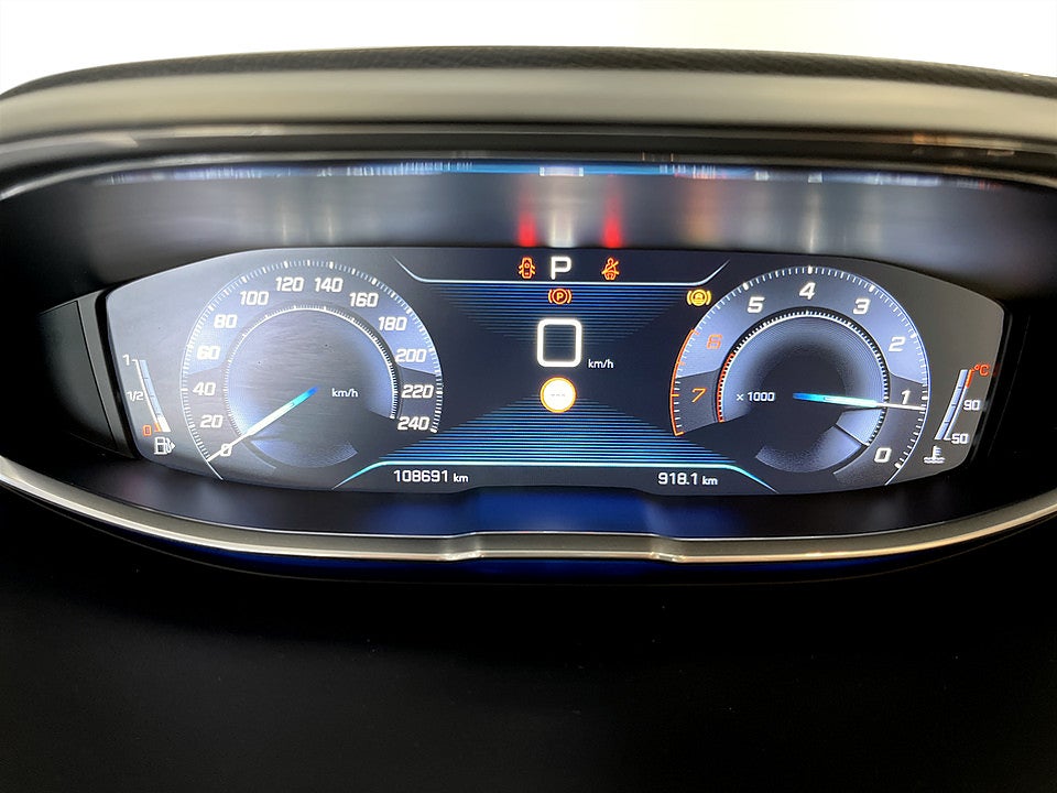 Bild på Peugeot 3008 Active 1.2 PT 130hk Aut BACKSENSORER DRAG