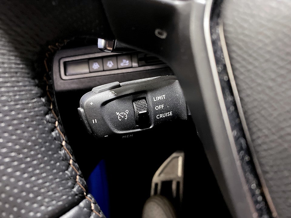 Bild på Peugeot 5008 GT 1.2 PT 130hk Aut 7-SITS B-KAMERA