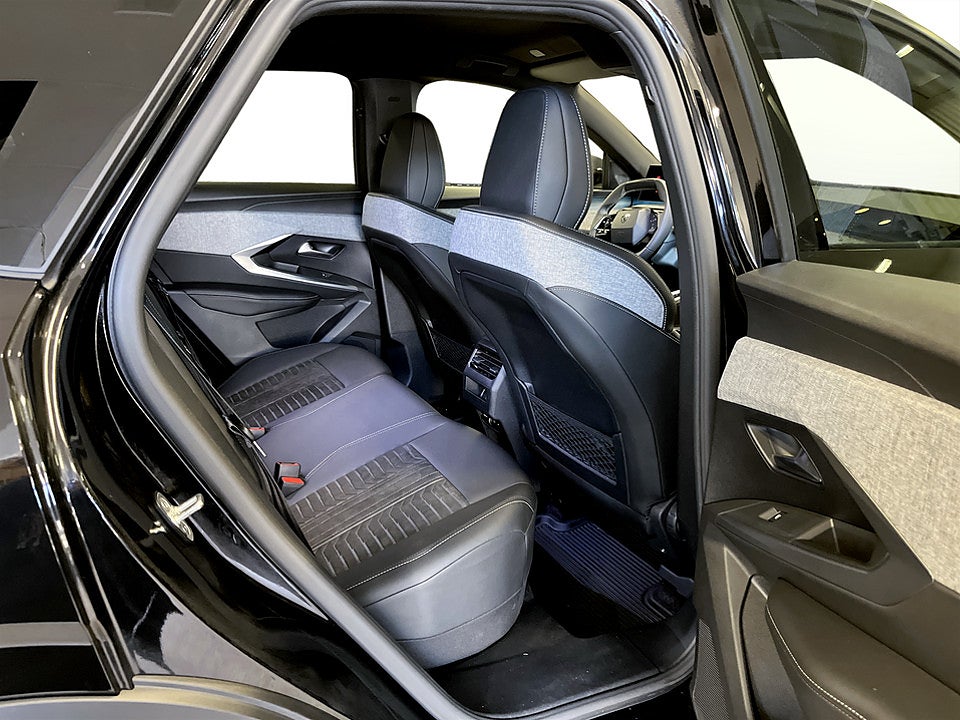 Bild på Peugeot 3008 GT Hybrid 145hk Aut B-KAMERA CARPLAY