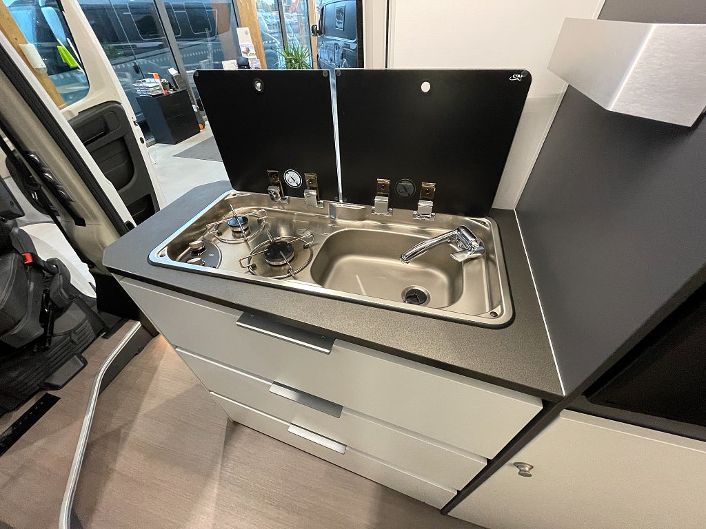 Adria Twin Supreme 640 SLB  / ALDE / Automat / Solcell / B-kort / Lång - Adria