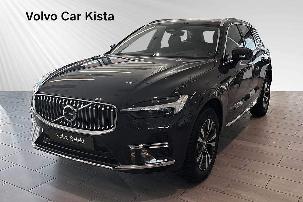 Volvo XC60 Recharge T6 Core Edition B-Kamera Pano Läder