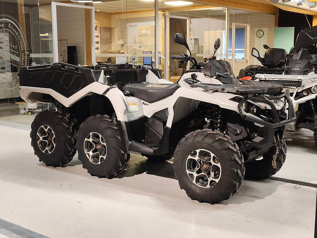 Can-Am Outlander 6x6 1000 XT T3 *Momsad* 