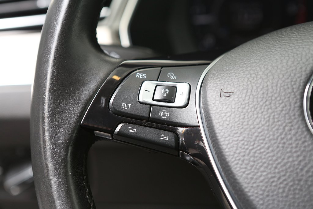 Volkswagen Passat Alltrack 2,0 TDI 190hk 4M Executive Drag 2019