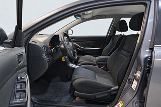 Toyota Avensis 2005 bild 11