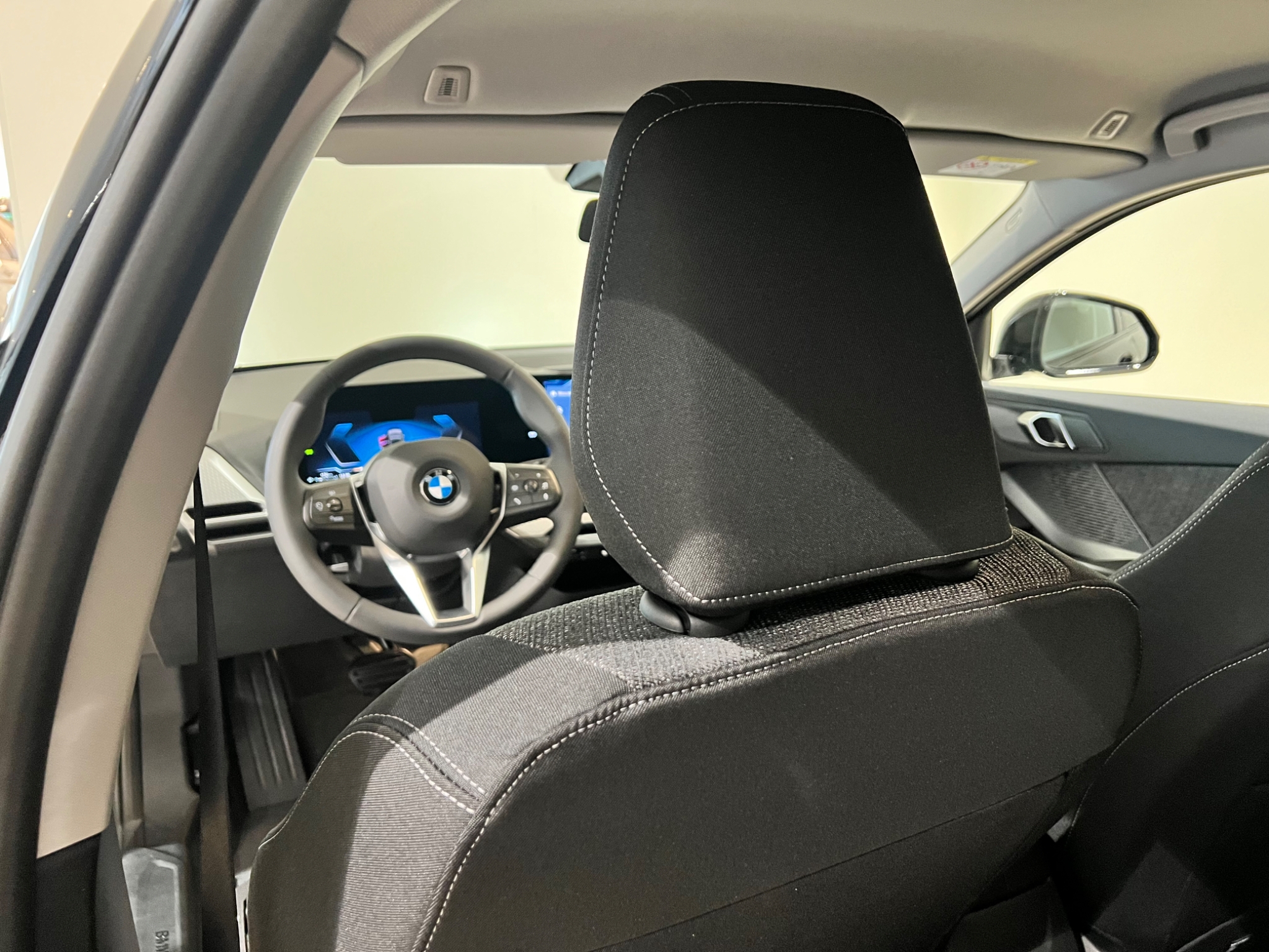 BMW 120 Apple 2026, kuva 7/10