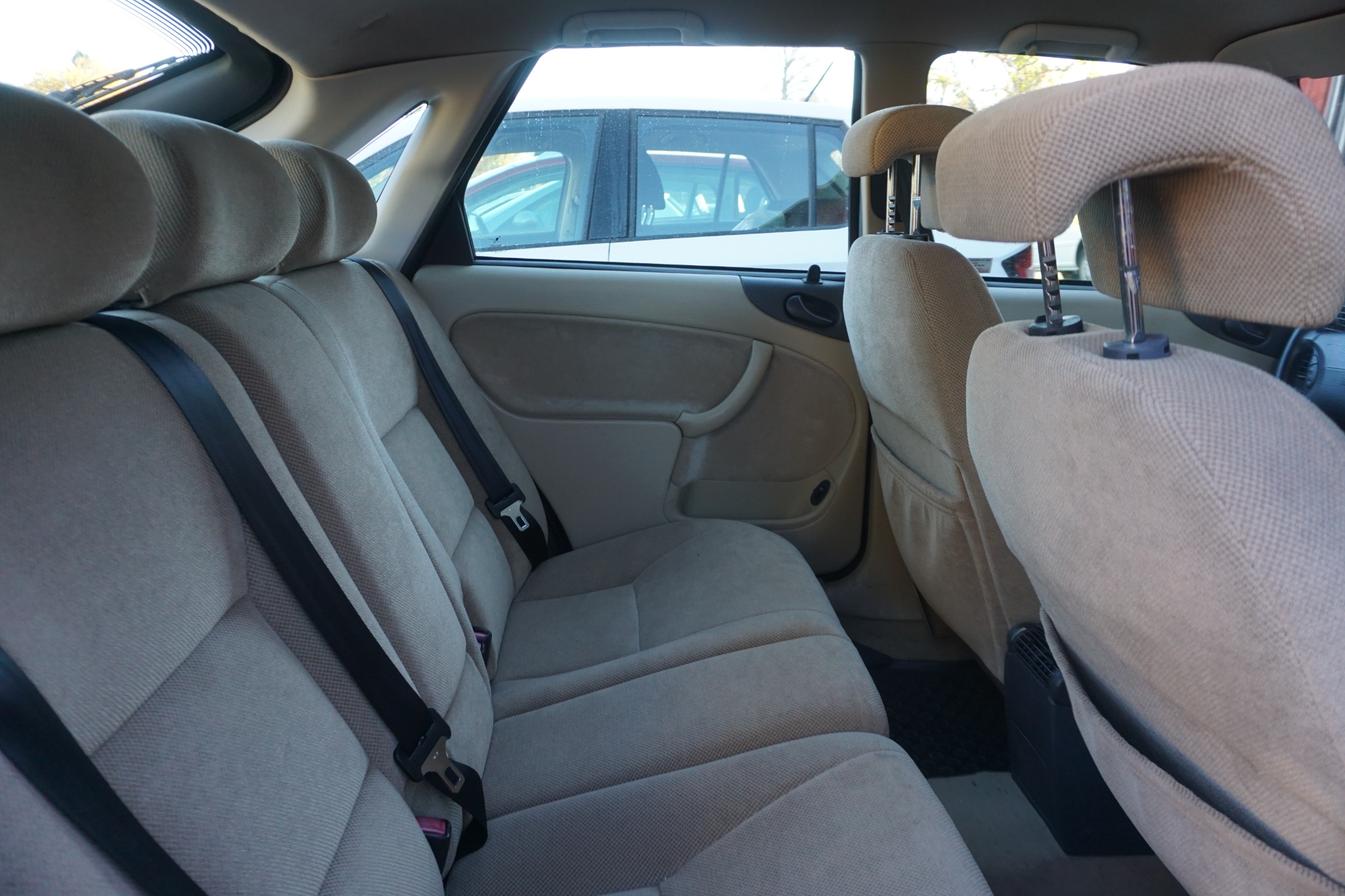 Saab 9-3 2.0i 2000, bild 6/10