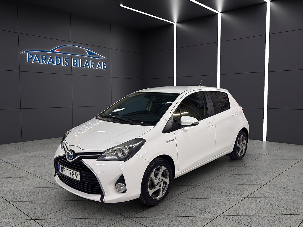 Toyota Yaris Hybrid e-CVT Active Vdäck,Nyservad