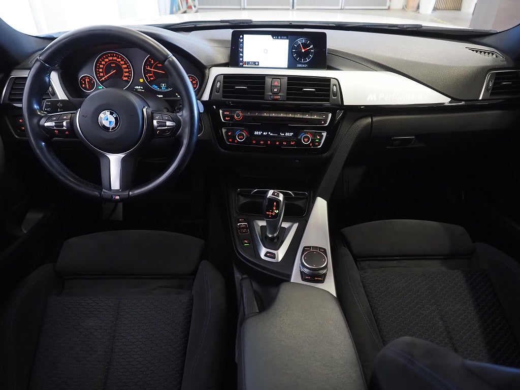 BMW 330e Sedan Steptronic M Sport 252hk Plug-In | Navi | P- Sen