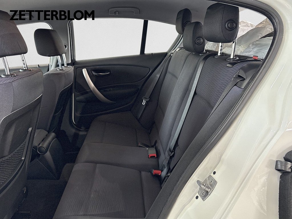 Halvkombi BMW 116 9 av 15