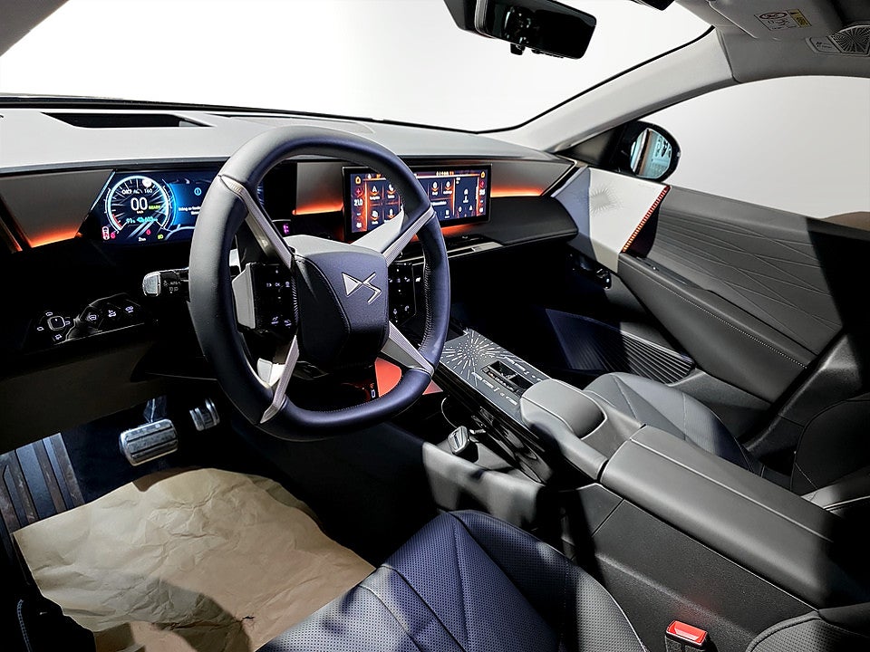 Bild på DS N8 Pallas Electric Long Range 245hk