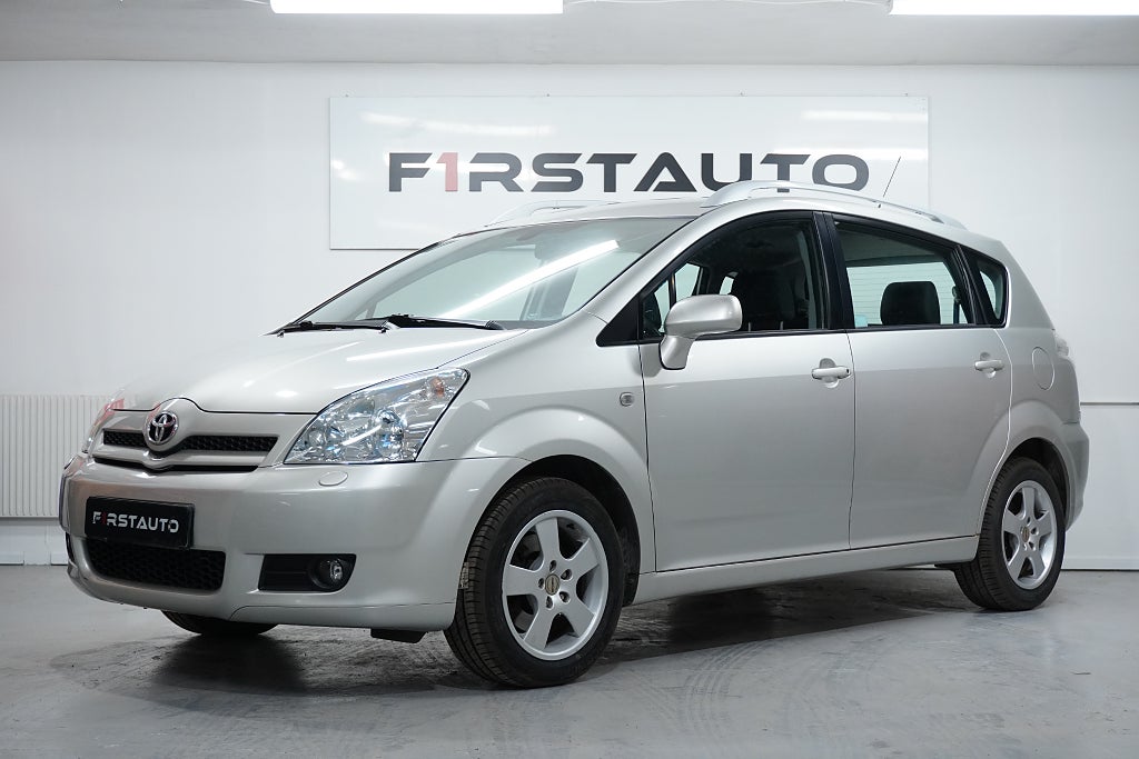 Toyota Corolla Verso 1.8 VVT-i 7 sits Ny servad En ägare Låga mil 