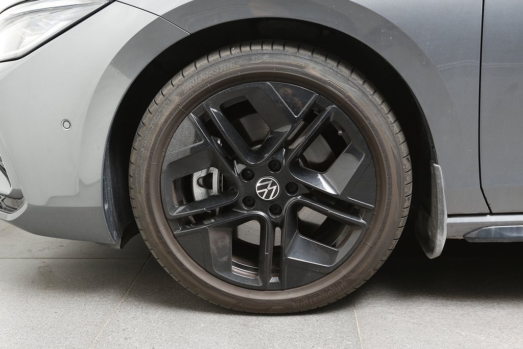 Volkswagen Passat 2,0 TDI SCR 4Motion R-Line Sportscombi 2025
