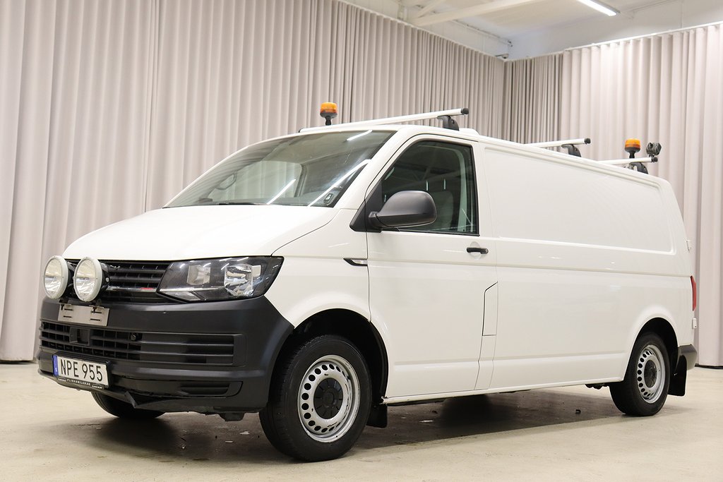 Volkswagen Transporter 4M 150HK L2 Servicebil Bra Inredning