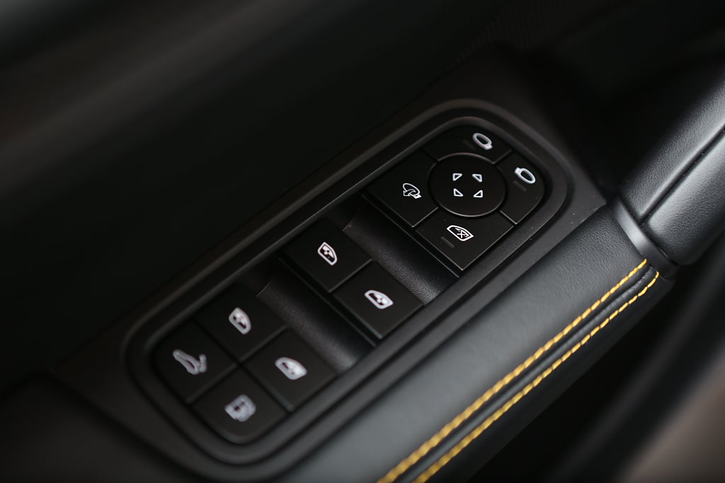 Porsche Cayenne Turbo E-Hybrid 739hk Coupé GT-Pack PCCB 2025