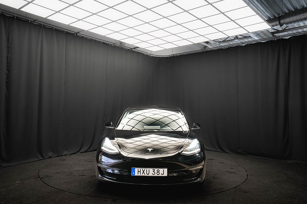 Tesla Model 3 Long Range AWD PANORAMA 86%SoH LÄDER KAMERA
