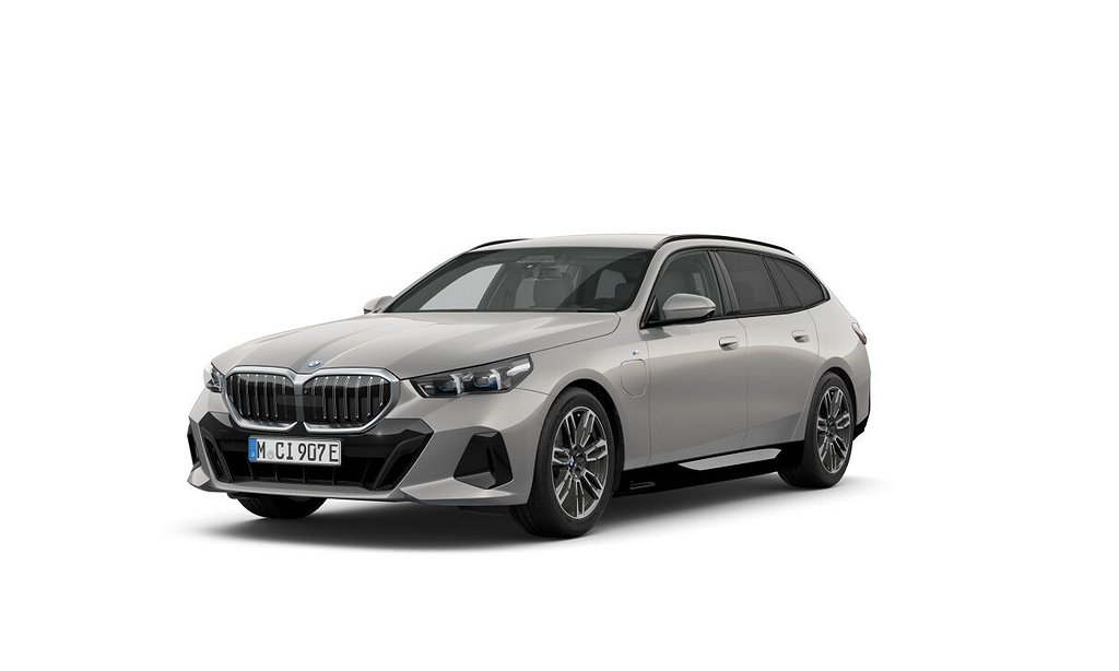 BMW 530e xDrive Touring | M Sport | Innovation | HK | 3,95%