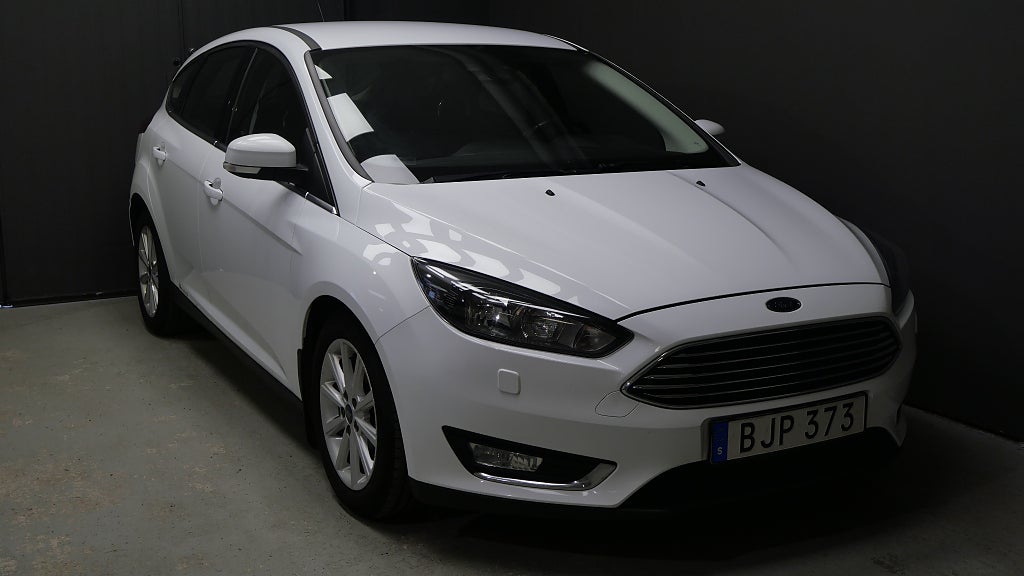 Ford Focus 1.0 EcoBoost Titanium Keyless Entry Bluetooth Navi