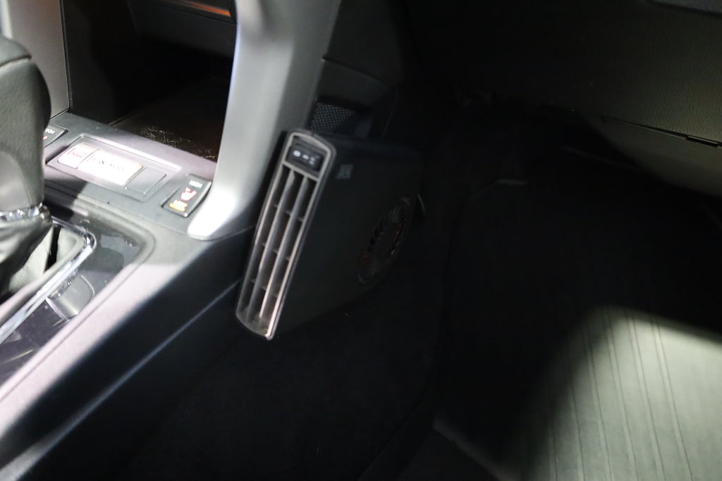 Subaru Forester 2.0 4WD XT 241HK Drag M-Värme H&K Navi Kamera Panorama 2014
